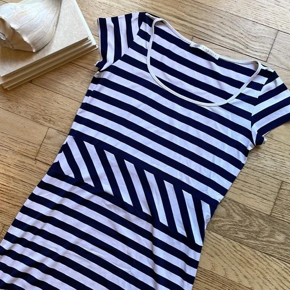 Susana Monaco dress navy white stripes size small - Picture 2 of 7